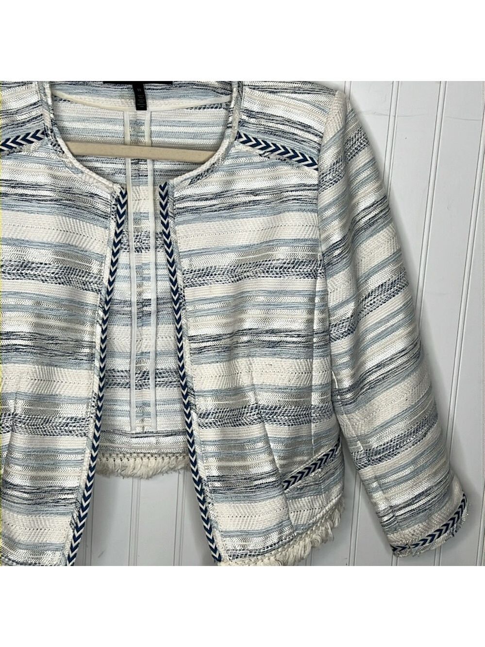 White House Black Market Crop Jacket Size 10 - Picture 3 of 9
